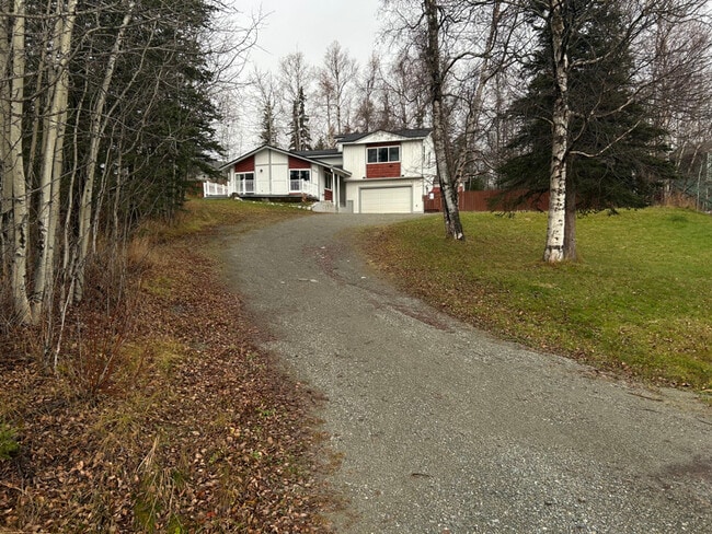 Building Photo - 3210 N Bald Eagle Dr