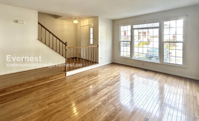 Building Photo - 7386 Hidden Knolls Ct