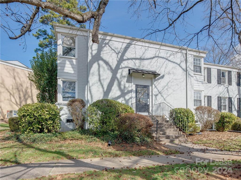 220 Wakefield Dr Unit A, Charlotte, NC 28209 Condo for Rent in