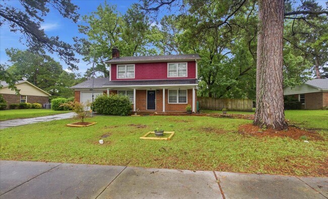 Foto del edificio - 208 Greenbriar Dr