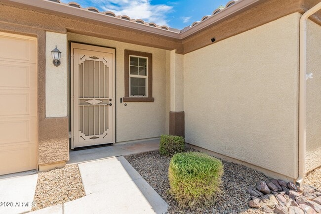Building Photo - 16209 W La Ventilla Way