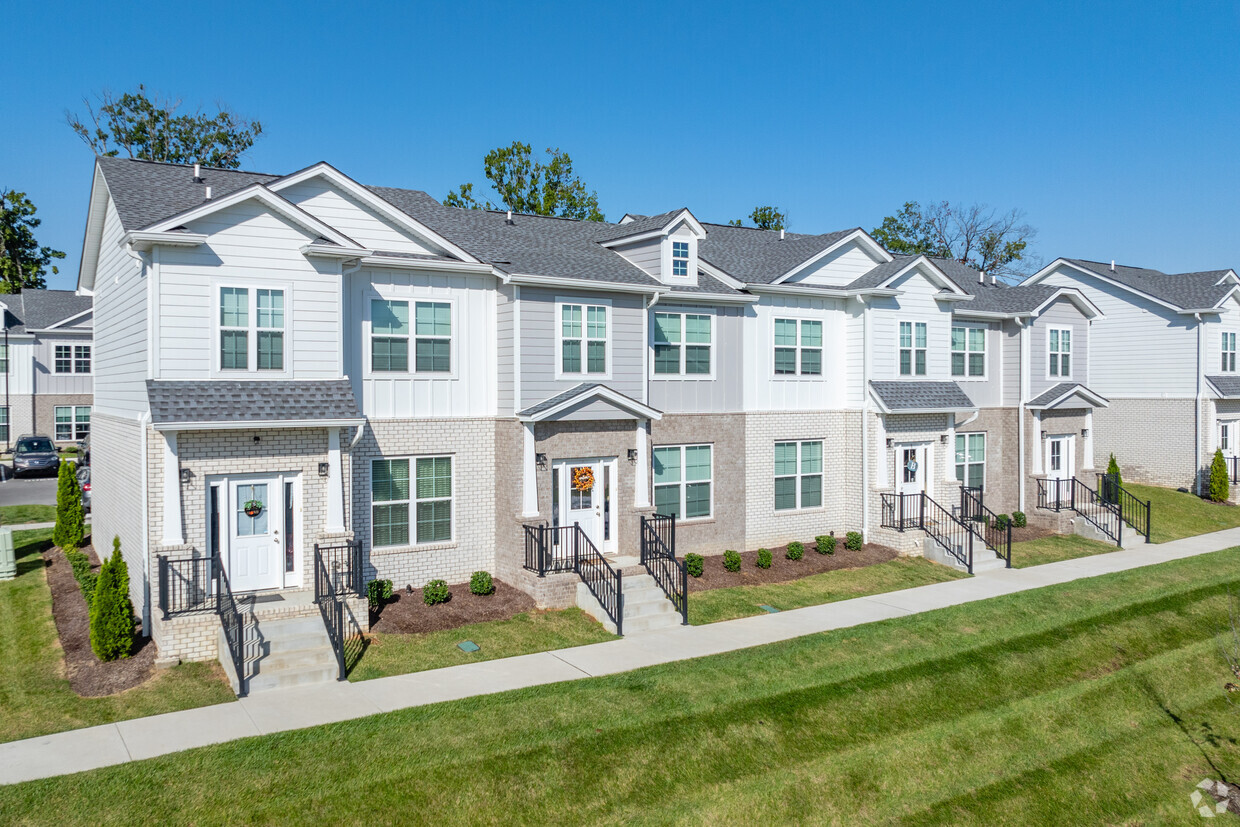 Primary Photo - Stadium Townhomes