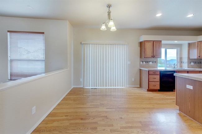 Building Photo - 5503 Range Rider Dr