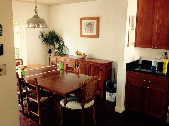 Foto del edificio - 503 Pine Wood Ln