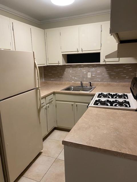 Kitchen - 4714 Tarryton Ct S