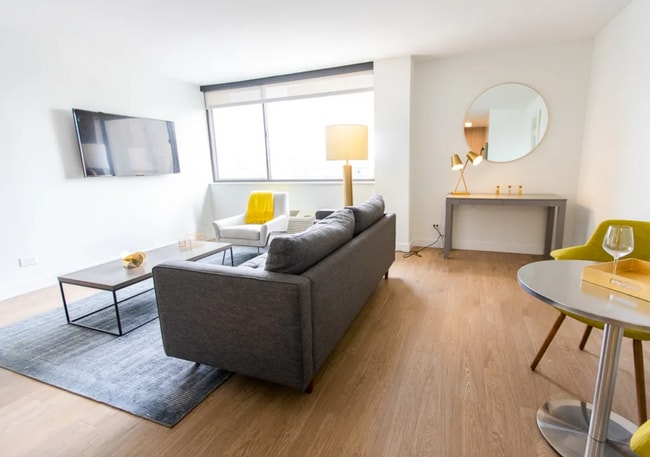 Foto del edificio - 2645 N Clark St