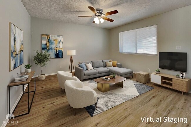 Foto del edificio - 10716 N Arapaho Dr