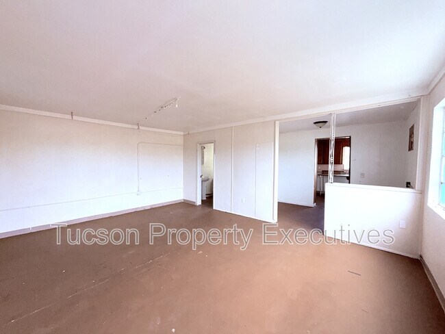 Foto del edificio - 3168 E Benson Hwy