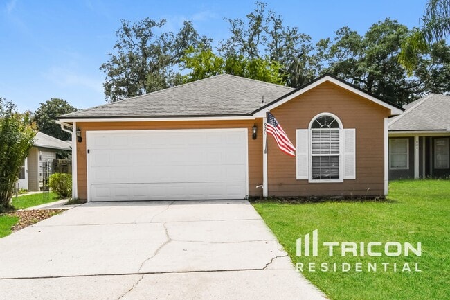 Building Photo - 920 Majestic Cypress Dr N