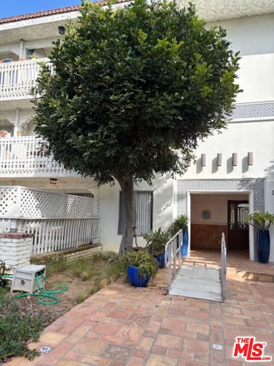 Foto del edificio - 3111 4th St