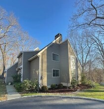 Building Photo - 21 Pent Rd