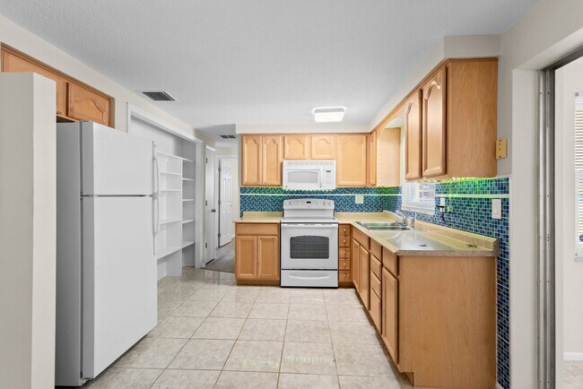Foto del edificio - 2509 Sweetwood Dr