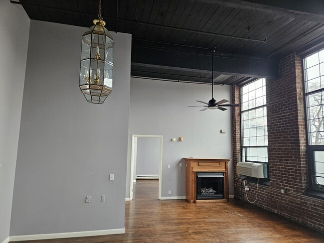 Foto del edificio - 324 Allen St