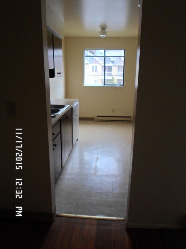 Adams Court Apartments Apartments in Spokane, WA