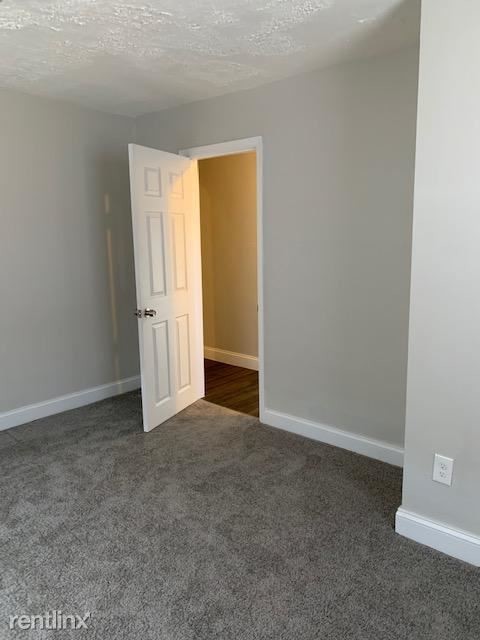 Foto del edificio - 5802 Narcissus Ave