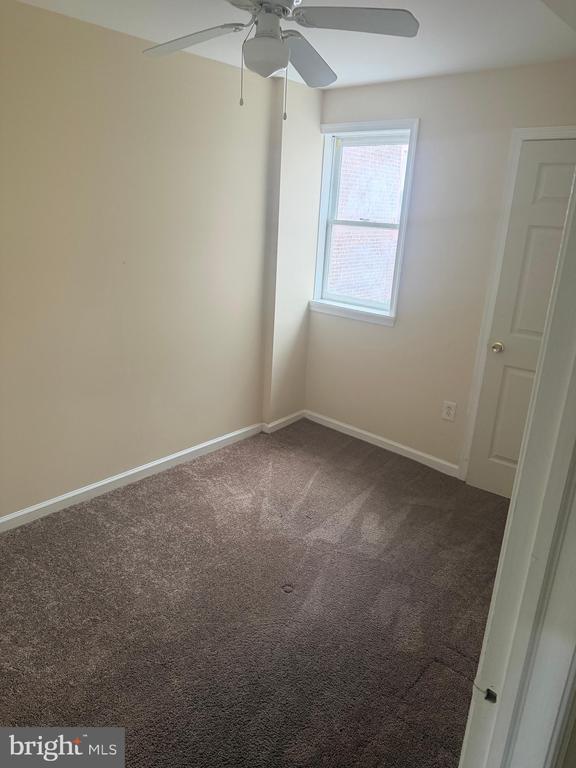 Foto del edificio - 1008 Clifton Ave