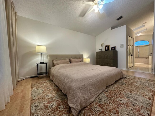 Foto del edificio - 9671 Pine Mill Ct