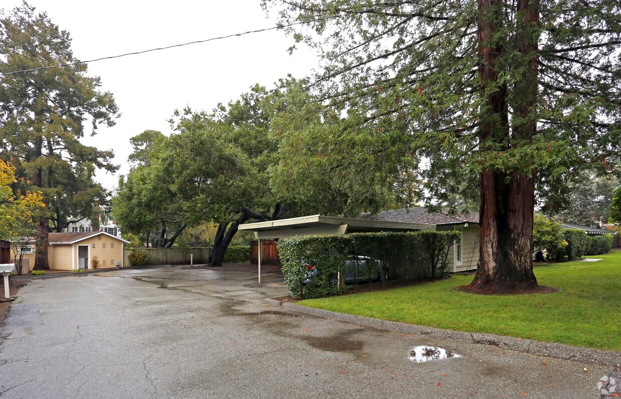 Los Altos Gardens II Apartments in Los Altos, CA