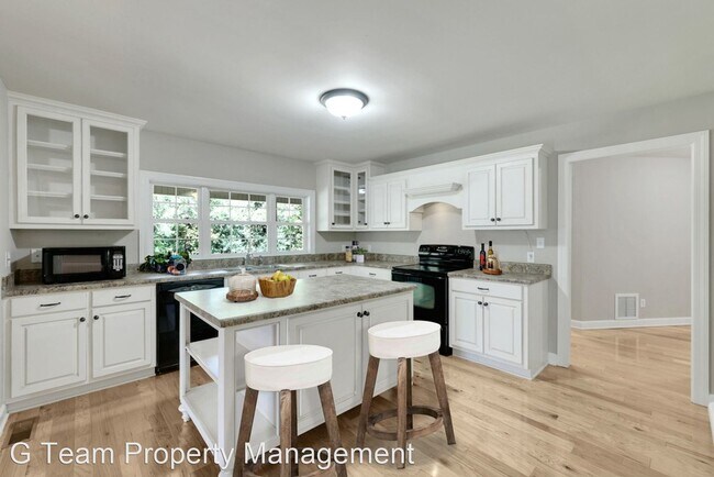 Building Photo - 3 br, 2.5 bath House - 227 W Richmond Shop Rd