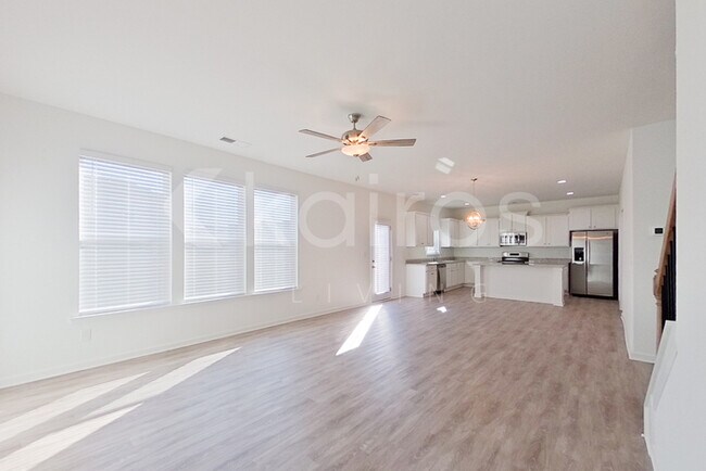 Foto del edificio - 143 English Oak Ln