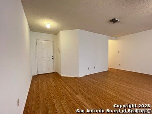 Foto del edificio - 11926 Auburn Brook