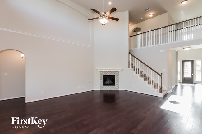 Foto del edificio - 723 Chestnut Cove Ln