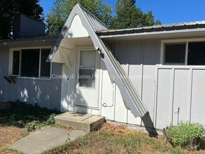 Building Photo - 930-934 Emma Ave