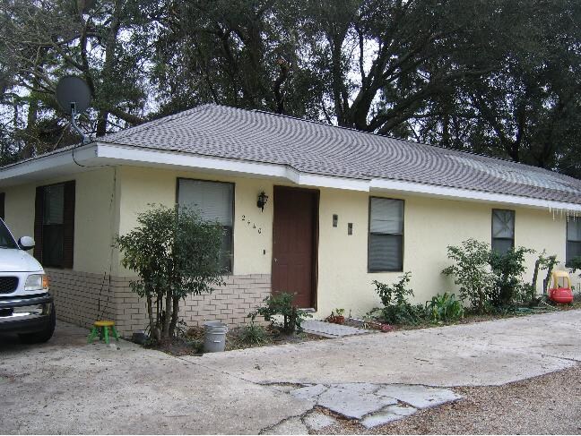Foto del edificio - 2442 S Maple Ave