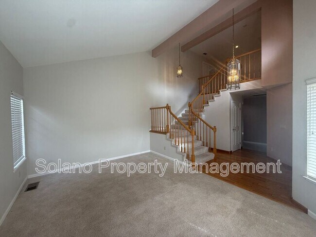 Building Photo - 2853 St Andrews Rd
