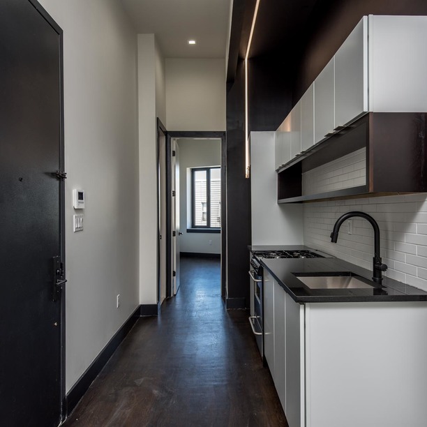 Foto principal - 1042 Flushing Ave