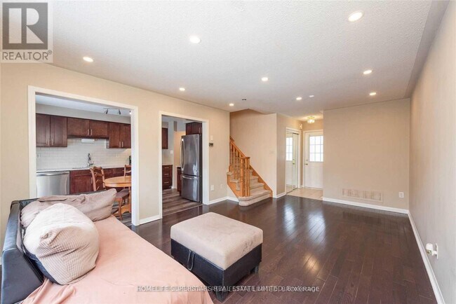 Photo du bâtiment - 1420 Mcdermott Wy