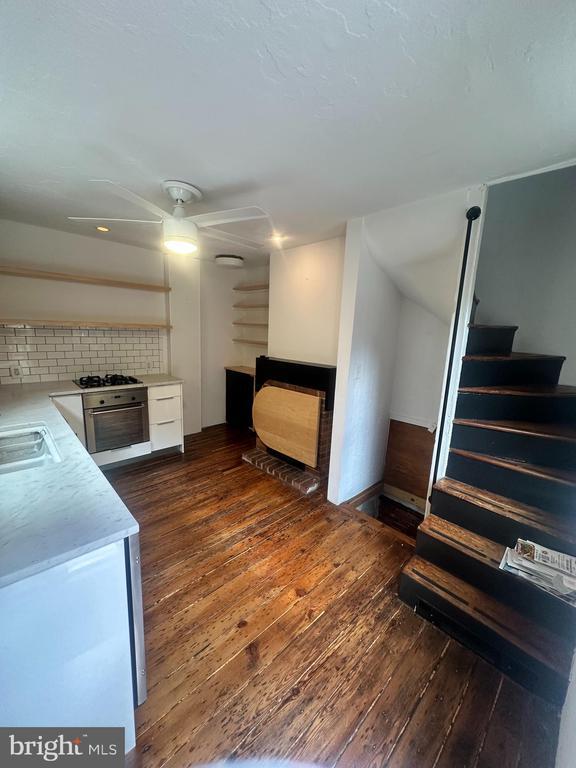 Foto del edificio - 410 S Alder St