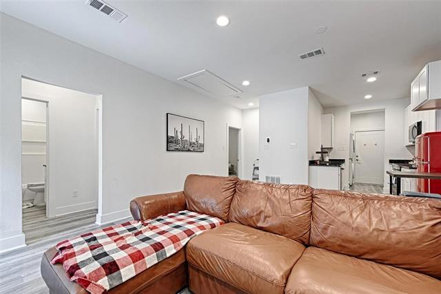 Foto del edificio - 2825 Farragut St