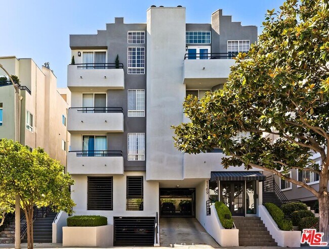 Foto del edificio - 1169 Wellesley Ave