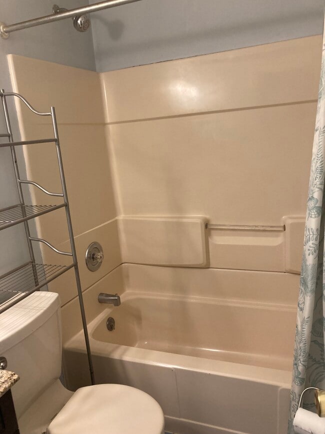 Building Photo - 1857 Chesley Rd