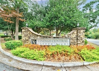 Primary Photo - 4552 Vinings Central Trace SE