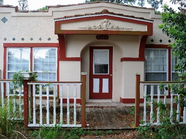 Building Photo - 2403 9th Ave W