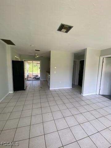 Building Photo - 2038 Eloise Cir