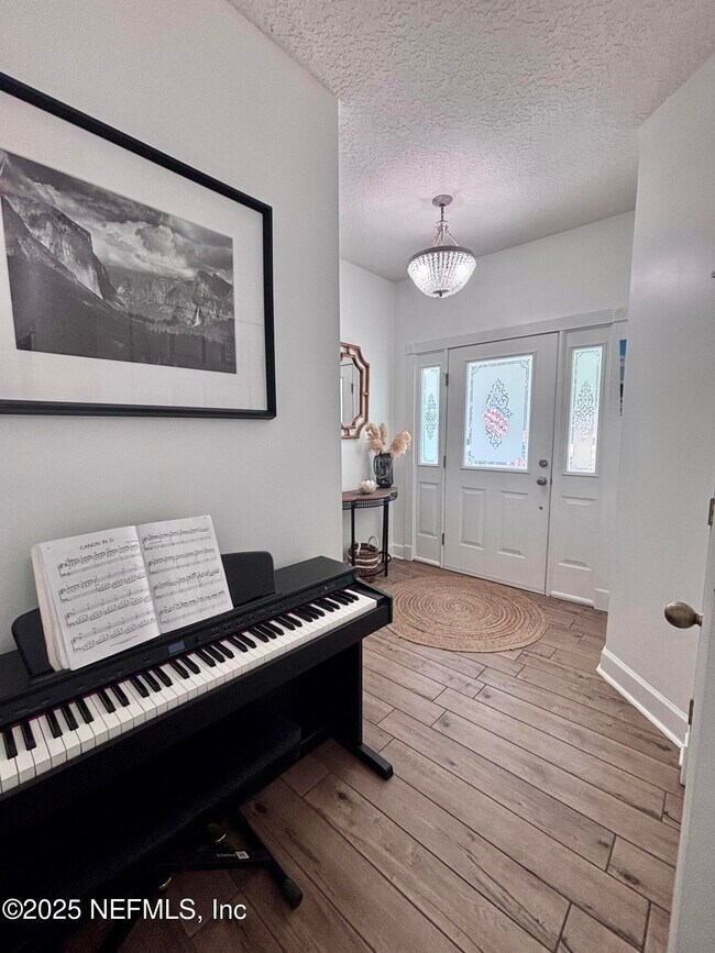 Foto del edificio - 2168 Ketch Ct