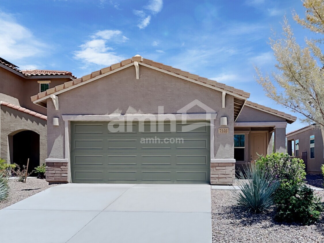 Primary Photo - 7501 S Via Rancho La Costa