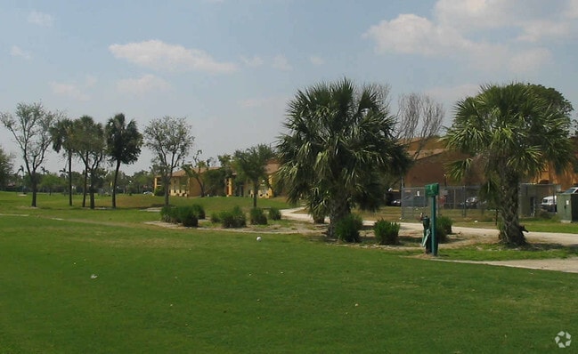 Sunrise on the Green photo'