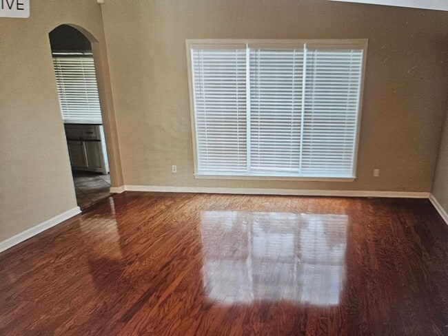 Photo - Available Now! House