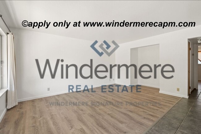 Building Photo - Vintage Charm Meets Modern Comfort – 1 Bed...