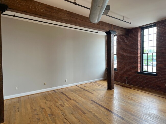 Foto del edificio - 265 N Queen St