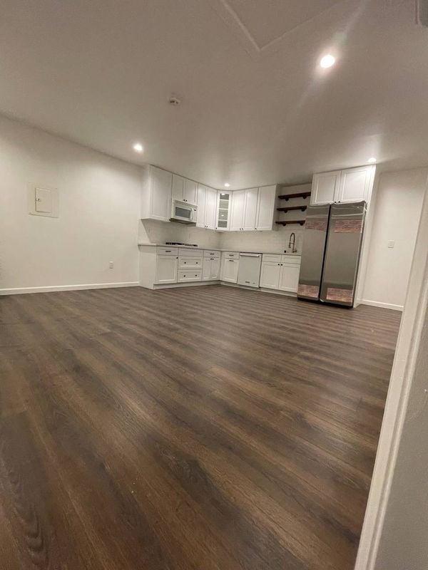 Foto del edificio - 24104 Highlander Rd