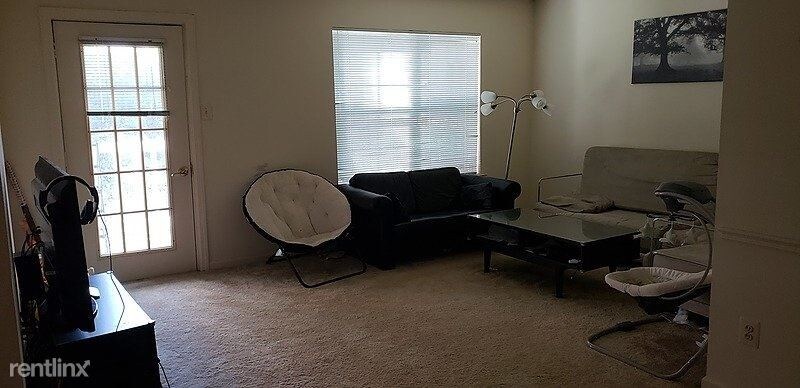 Foto principal - 1233 N Scott St