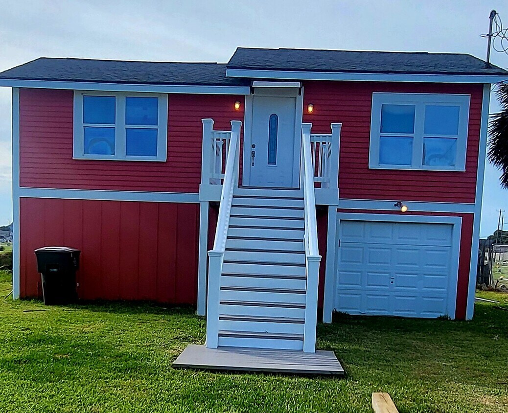 Photo - 5710 Maco St (Galveston, TX)