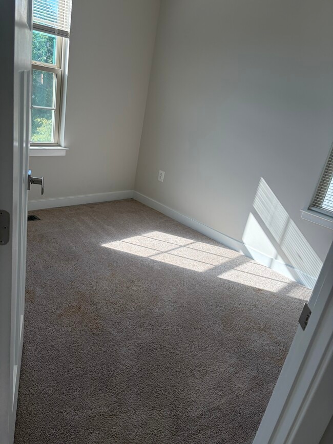 Foto del edificio - 9623 Tall Oaks Rd