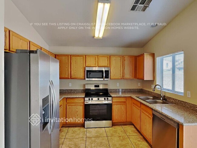 Foto del edificio - 12614 W Ash St