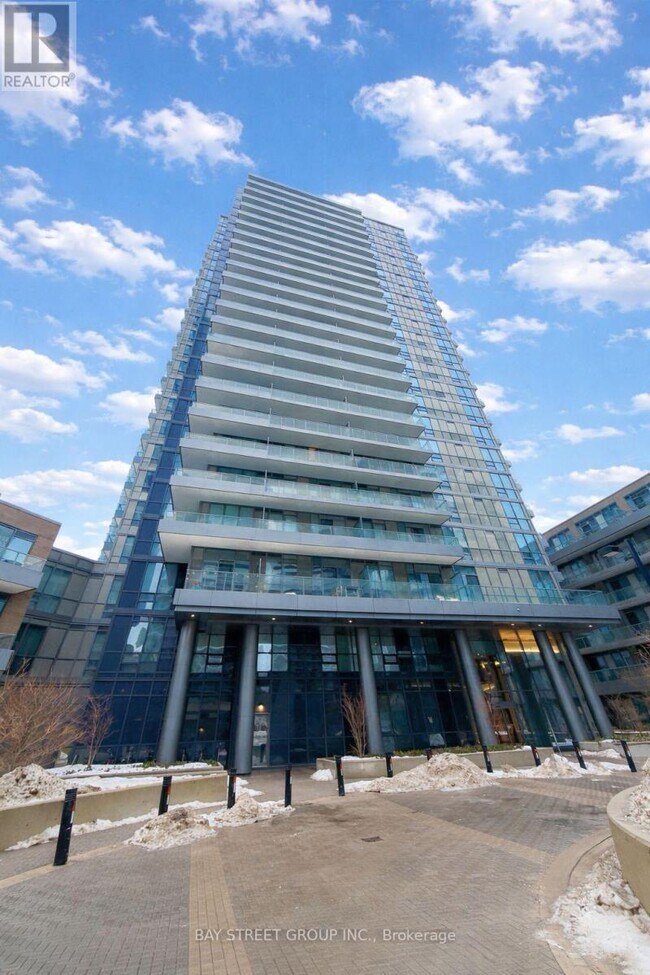 Building Photo - 50 Forest Manor Rd